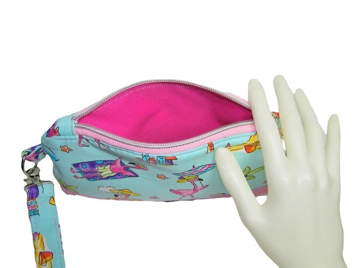 Flamingo Fun-in-the-Sunshine Wristlet